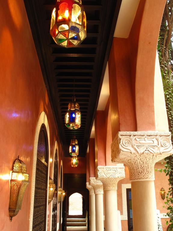 Riad Le Perroquet Bleu Suites & Spa Marrakesh Buitenkant foto